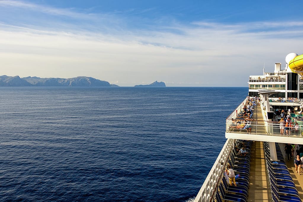 How-to Maximize Adventure On Premium Best Cruises Packages pexels mike kit 590388141 17230782